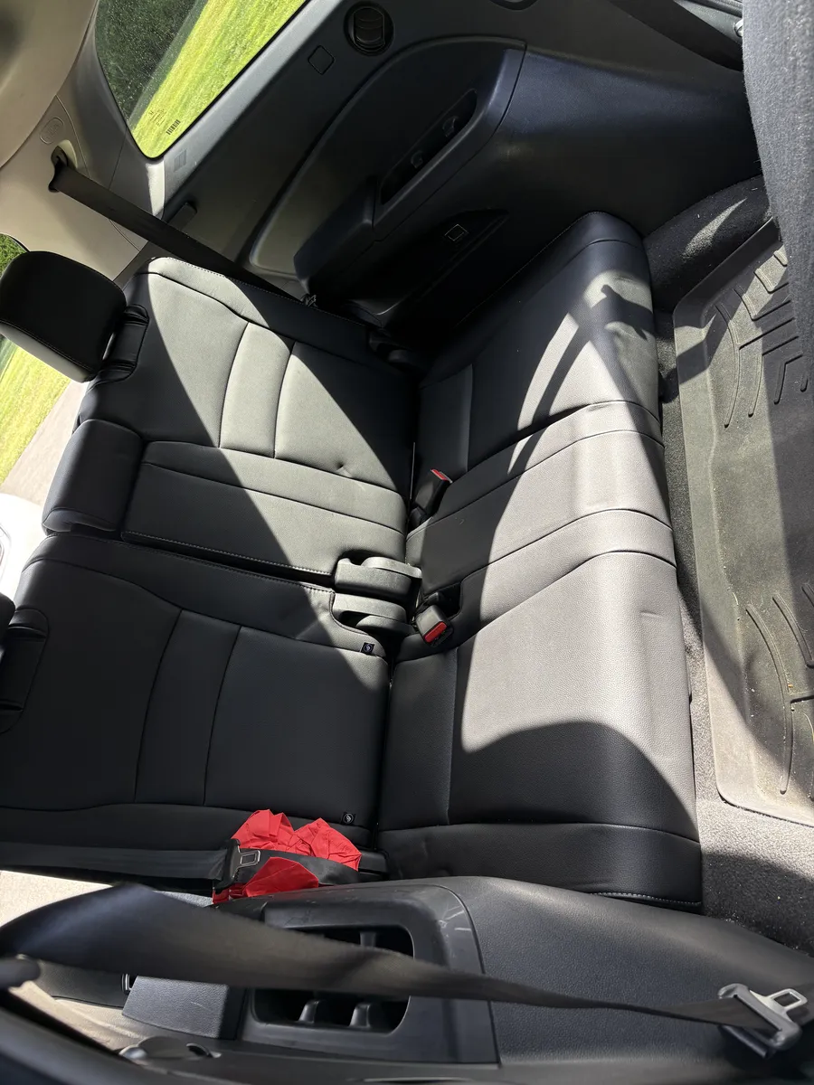 Honda Pilot third-row seats before the detail